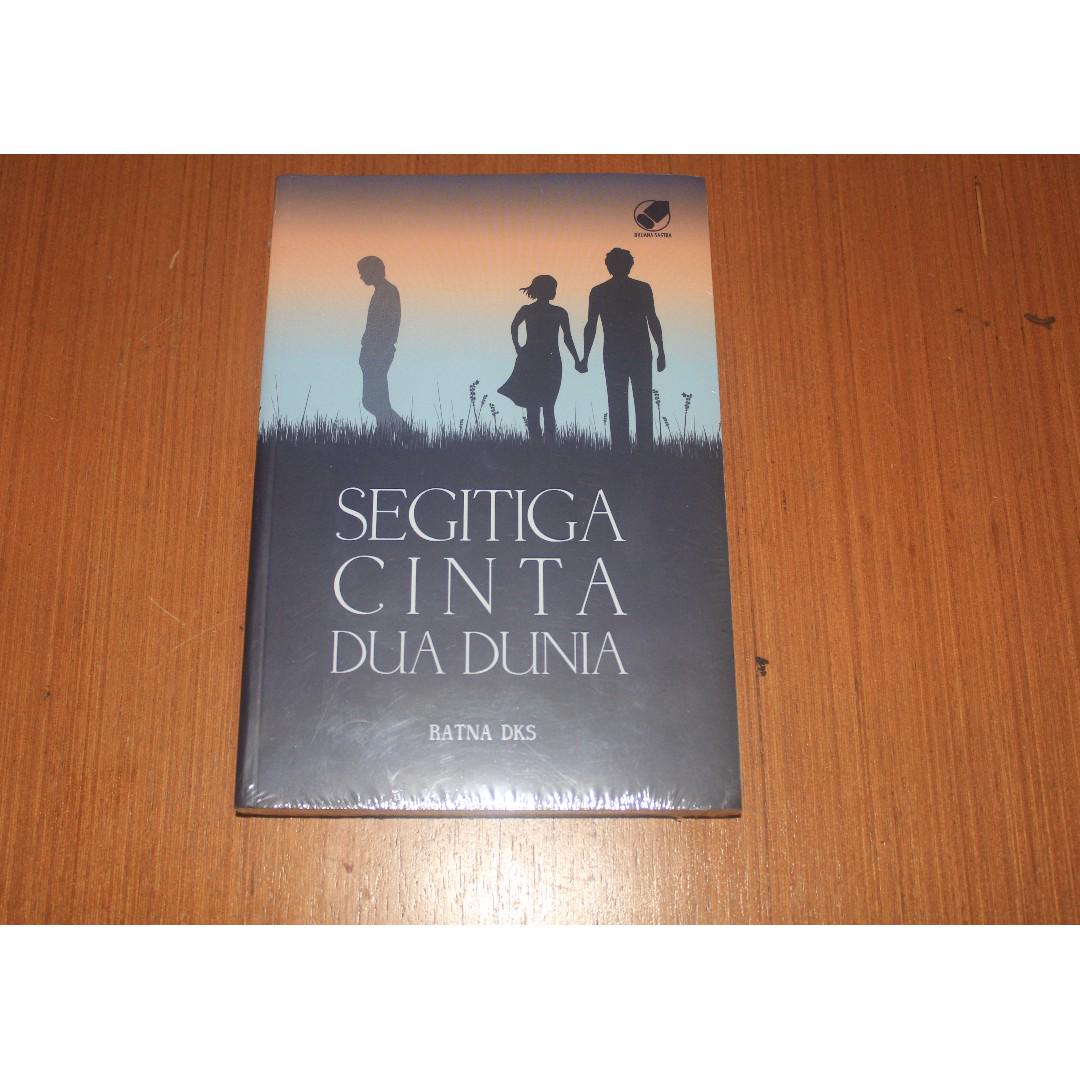 Puisi Cinta Segitiga Dalam Bahasa Inggris - KT Puisi