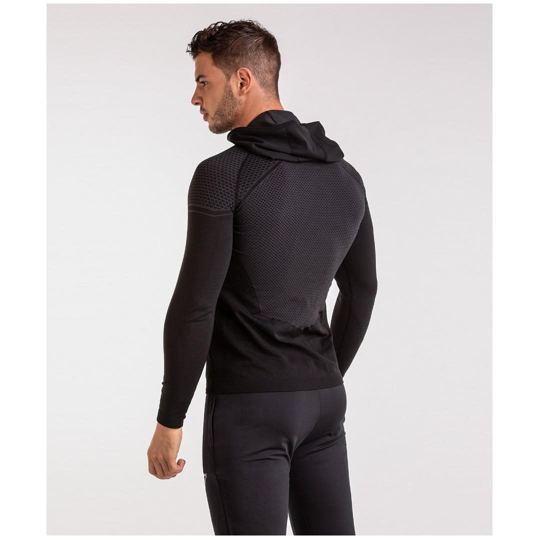 onyx imperial long sleeve hooded top