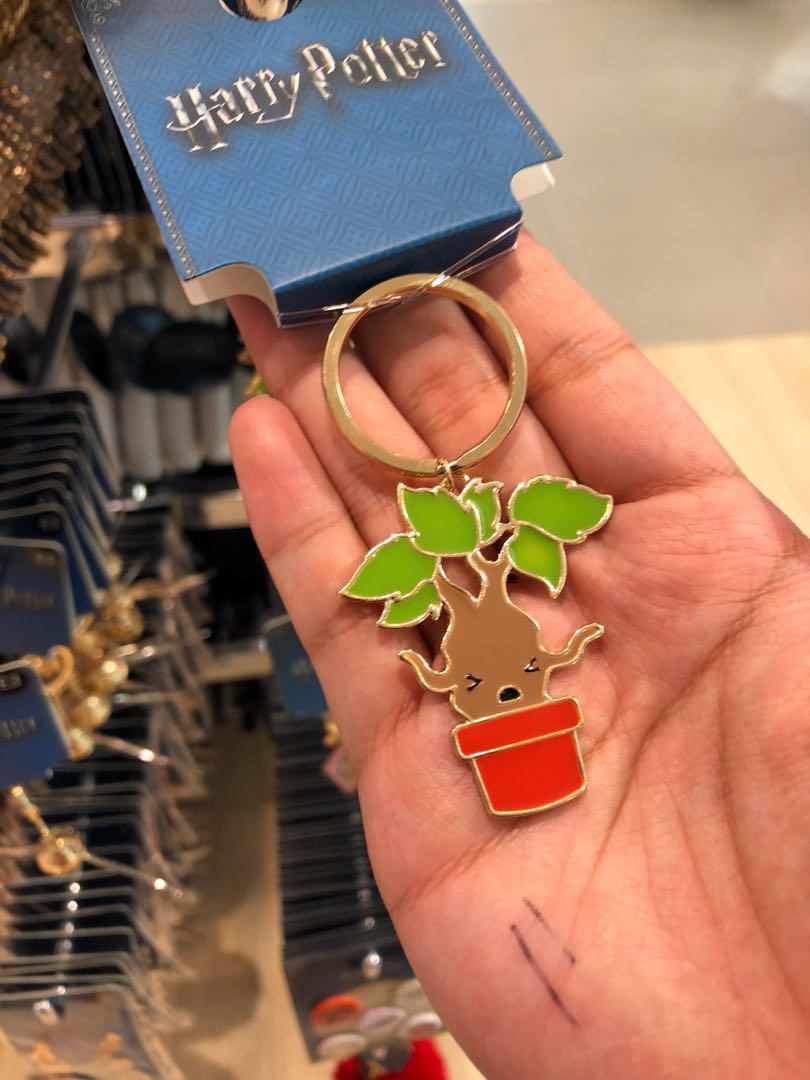 Mickey mouse on sale keyring primark