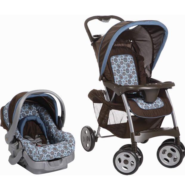 Safety 1st Jaunt Stroller/Travel System (Category: Strollers) located in Quezon City. Submitted by nicholevb (Listing ID 175714251, Image 3). Description: Selling the stroller but willing to sell as a complete travel system (price posted is for the stroller only; please message me to discuss!). If buying as a set, it comes with a carrier that doubles as a car seat when connected to the base. The carrier also connects to the stroller. The stroller