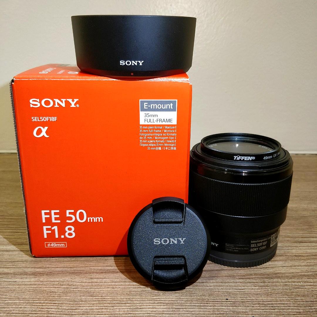 white for Sony E 35 mm 1.8 OSS Lens Cap 49mm