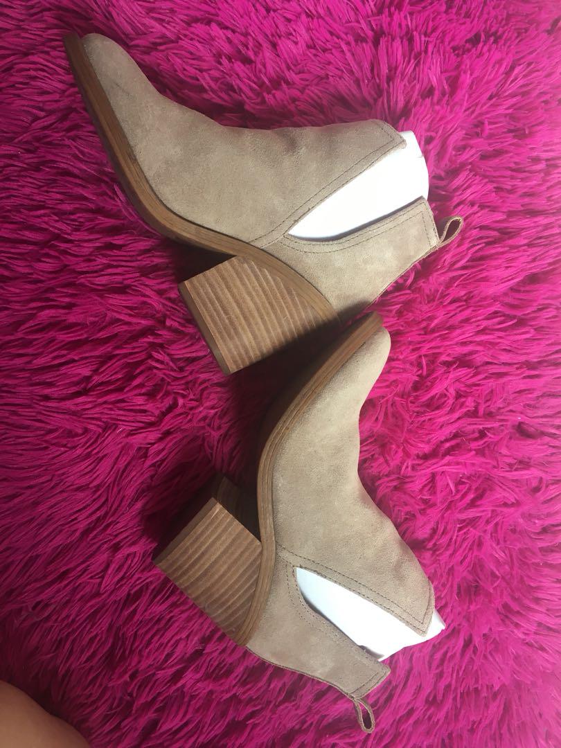 Steve madden deals sharini boots