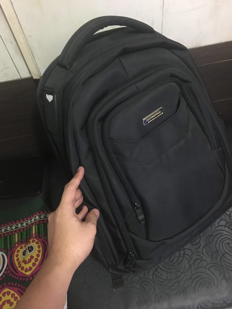 Technopack laptop bag 9''to 11'' for Sale in San Diego, CA - OfferUp