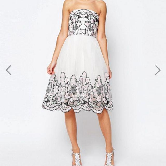 Uk 6 Asos Salon Bandeau Lace Floral Midi Dress In Organza Women S Fashion Clothes Dresses Skirts On Carousell Shop over 17,000 asos dresses from top brands such as asos, free people and j.crew and earn cash back from your favorite retailers. carousell