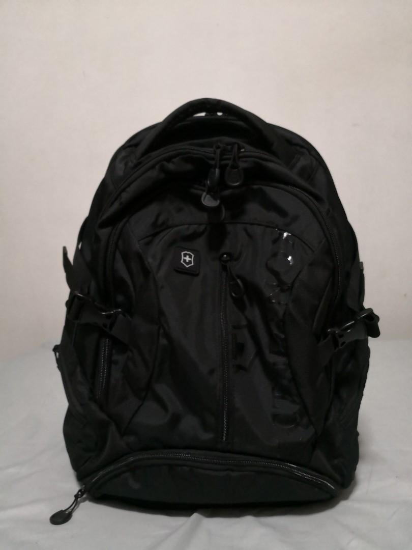 victorinox scout backpack