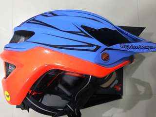 (Category: ) located in . Submitted by eunicbikes (Listing ID 175458878, Image 1). Description: .