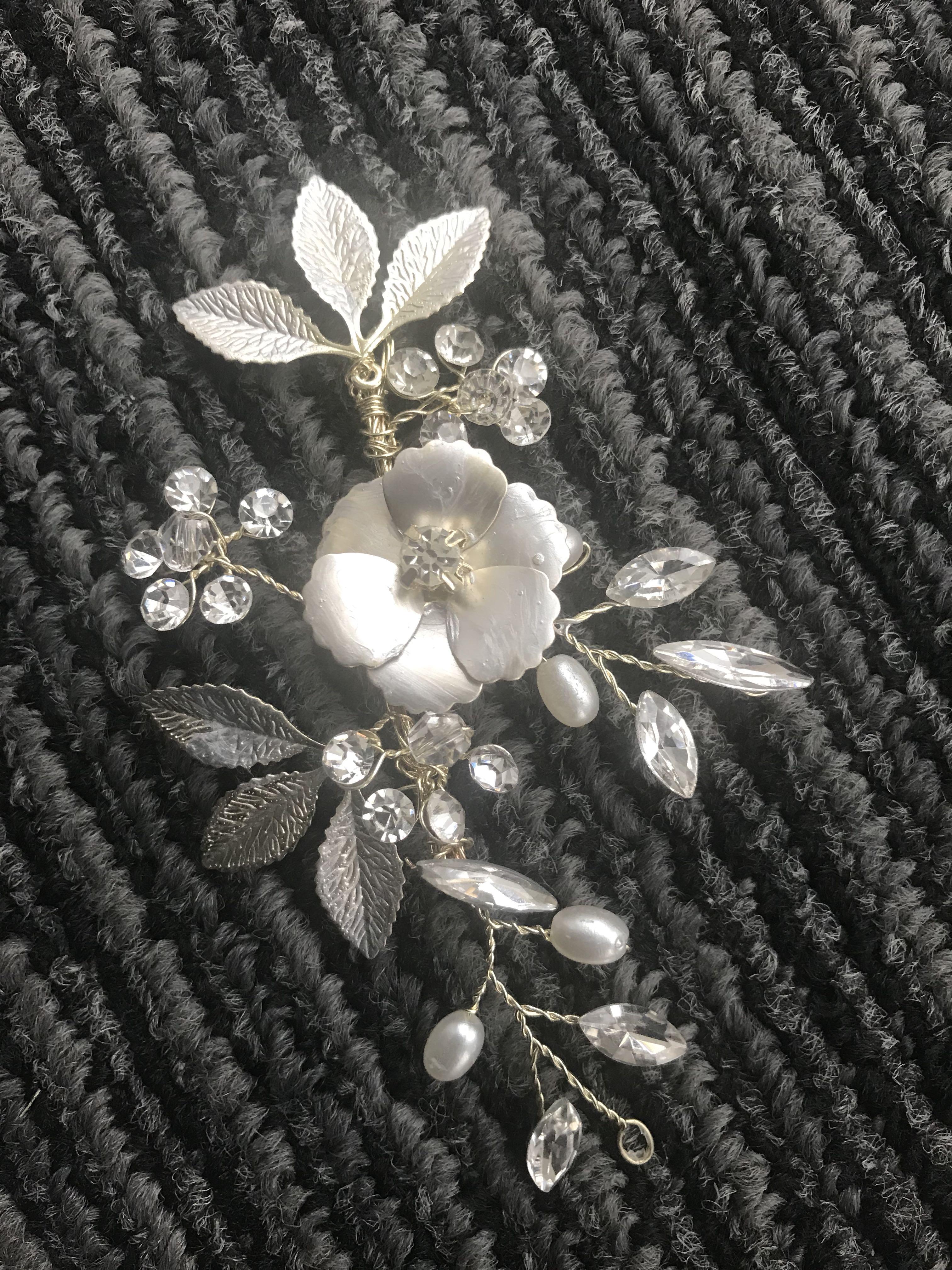 Bridal Hair Piece In Rustic Yellow Gold Colour Wedding Veil