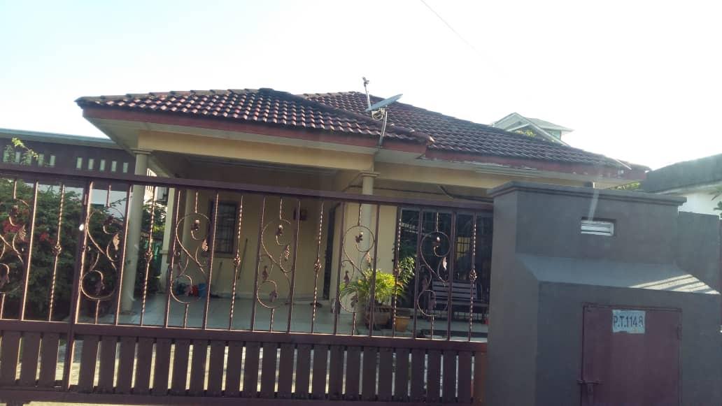 Bungalow Single Storey Desa Subang Permai Shah Alam Property For Sale On Carousell