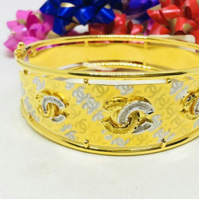 Bangle chanel best sale 916
