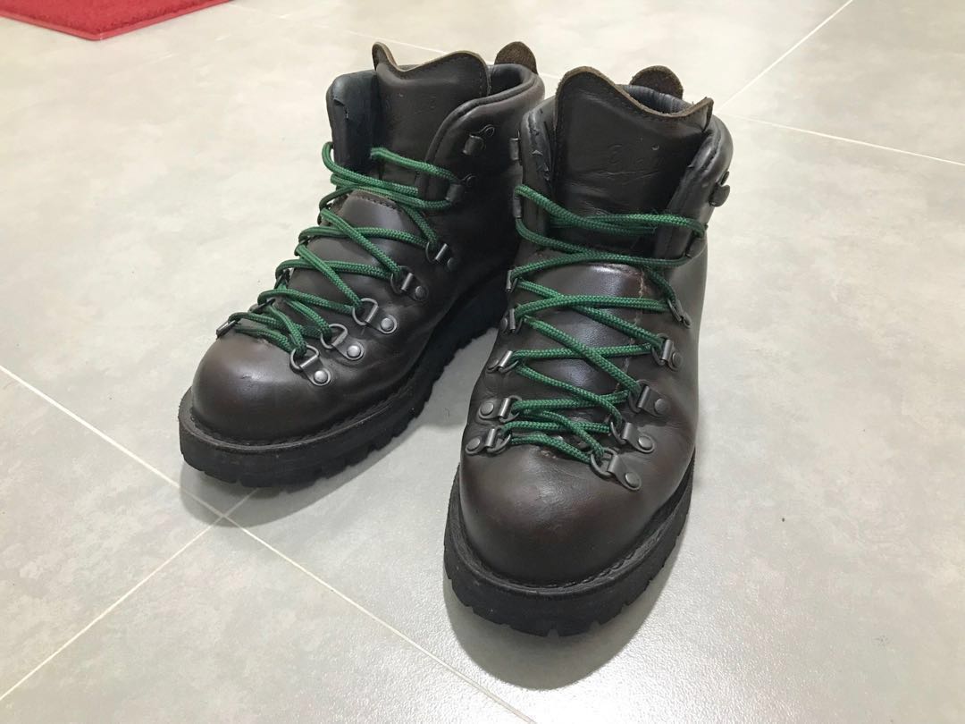 Danner Mountain Light Ii Brown Us7 5 Factory Second Made In Usa Gor Tex 男裝 男裝鞋 Carousell Danner Mountain Light Ii Brown Us7 5 Factory Second Made In Usa Gor Tex 男裝 男裝鞋 Carousell