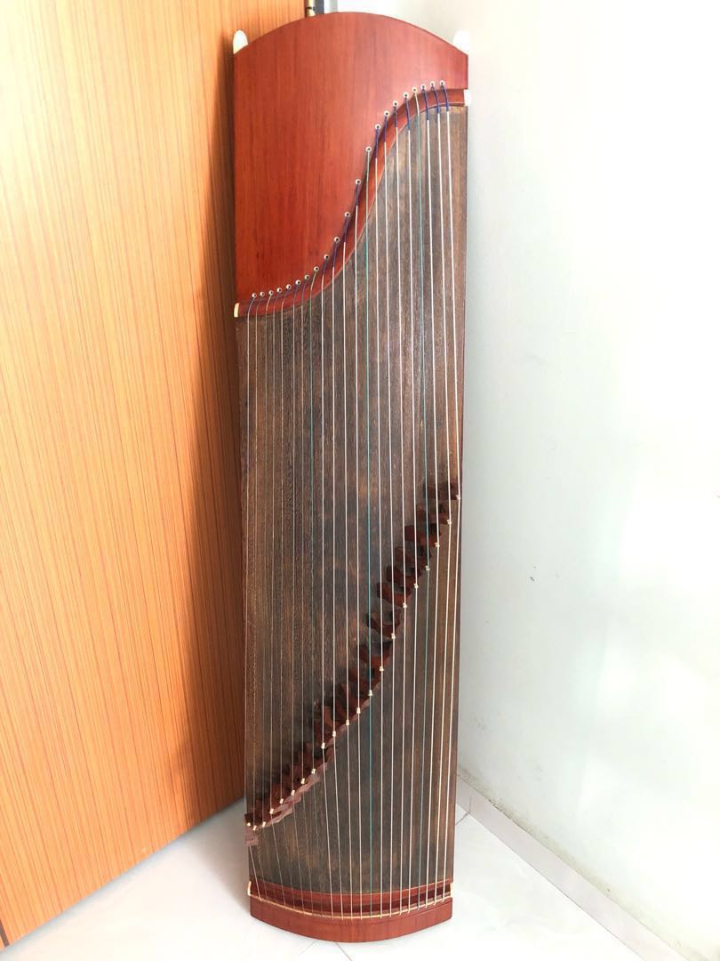 Guzheng 4 (Travel size), Hobbies & Toys, Music & Media, Musical