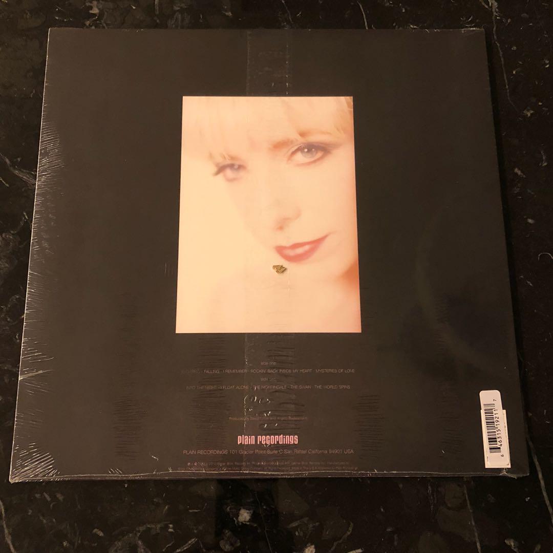 Julee Cruise - Floating into the night. Vinyl Lp. New, Hobbies & Toys ...