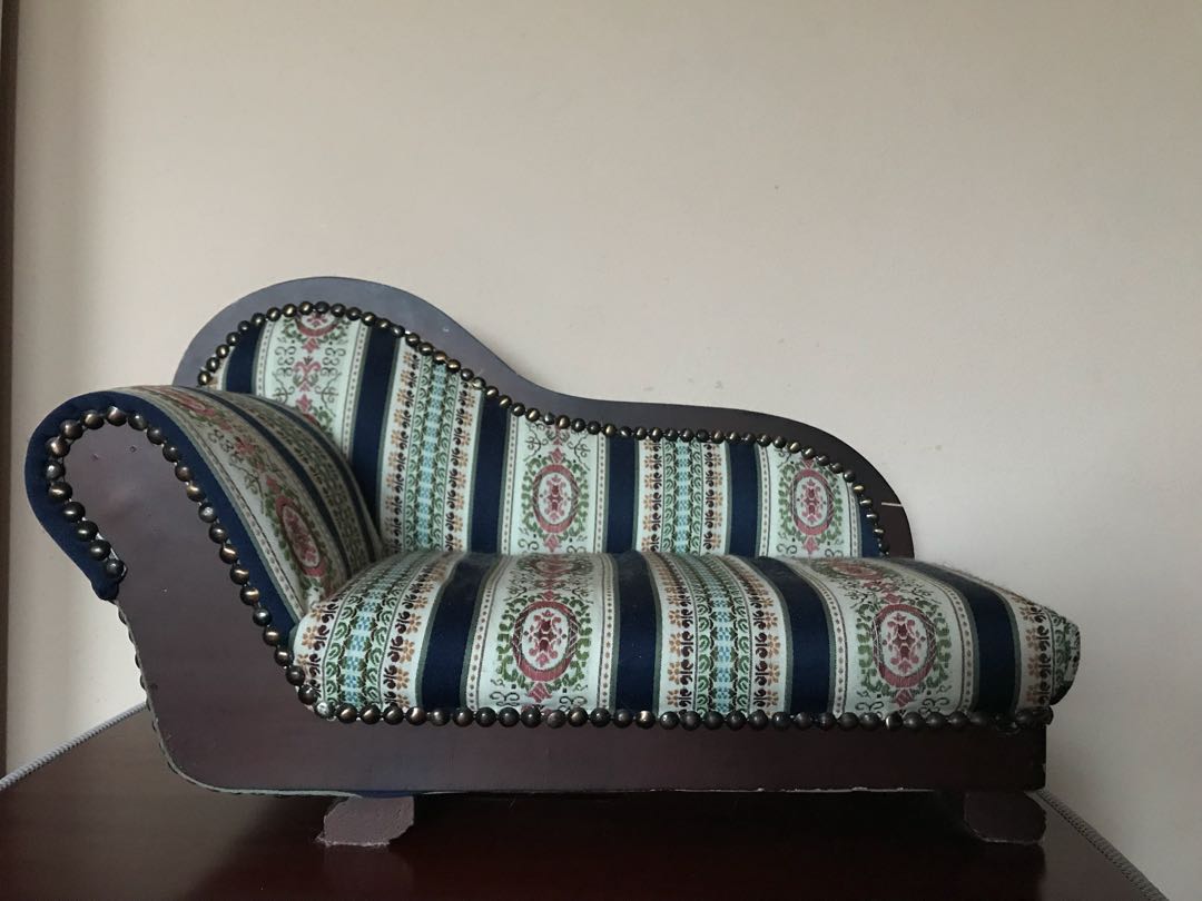 Mini Vintage Style Chaise Lounge For Kids Toys Or Pets Home Mini Vintage Style Chaise Lounge For Kids Toys Or Pets Home Furniture Others On Carou