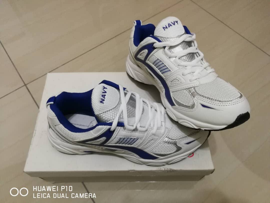 Navy sale sport shoes