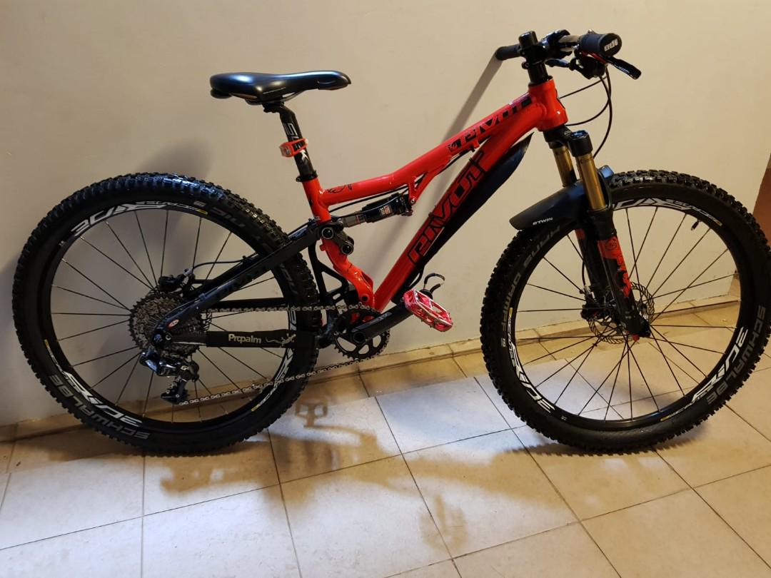 pivot mach 4 price