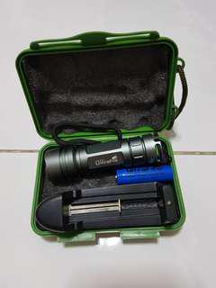 Torch (Rechargeable & Zoomable)
