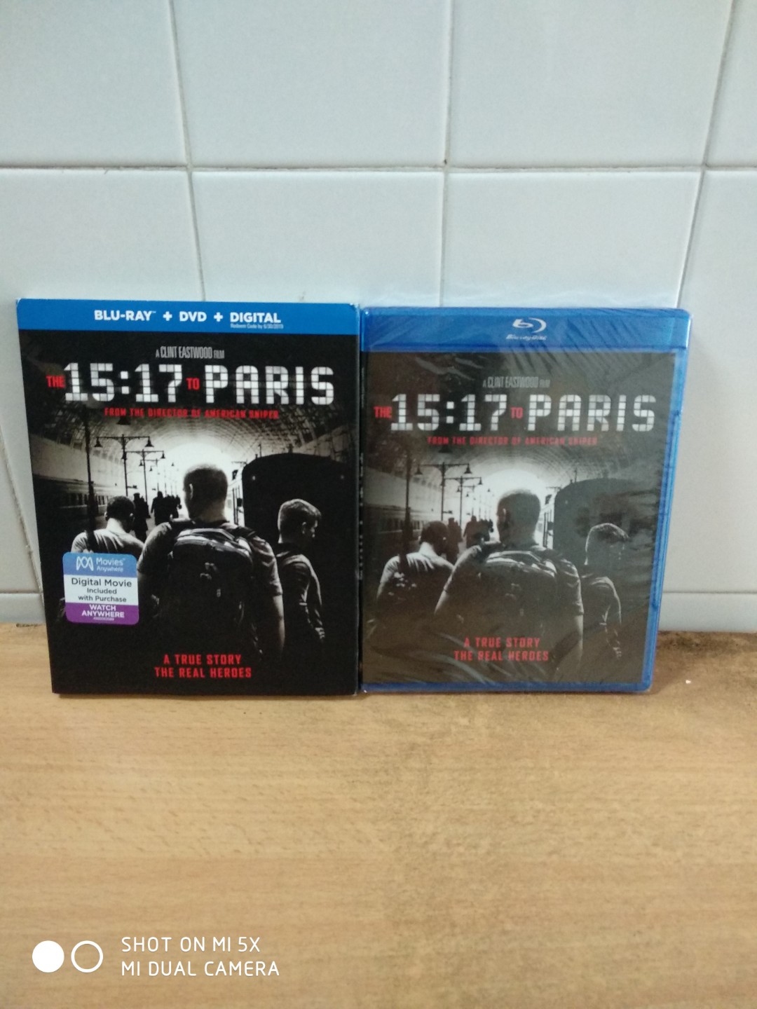 The 15:17 To Paris - Blu Ray u0026 DVD - US Import (original) - Brand New