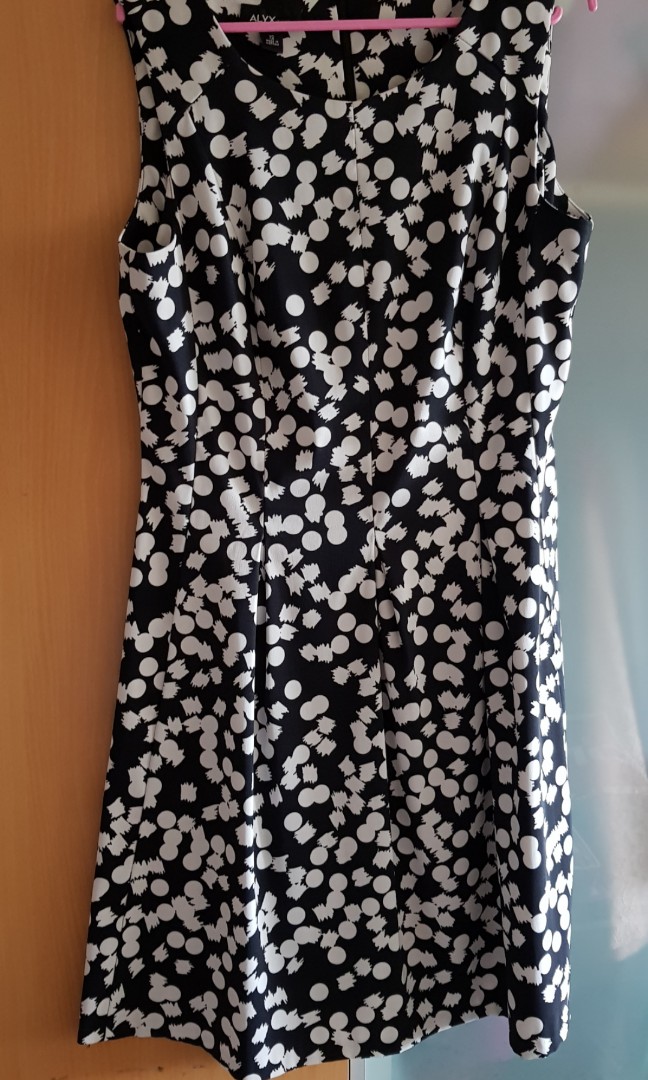 Alyx sleeveless fit store & flare dress
