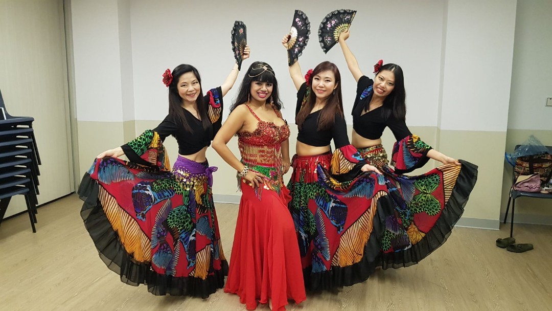 Belly Dance Bollywood Bhangrarobicz Belly Flamenco Belly Fusion Bulletin Board Looking For On Carousell A unique fusion of cultures, music and dance that explores the roots of flamenco from the.