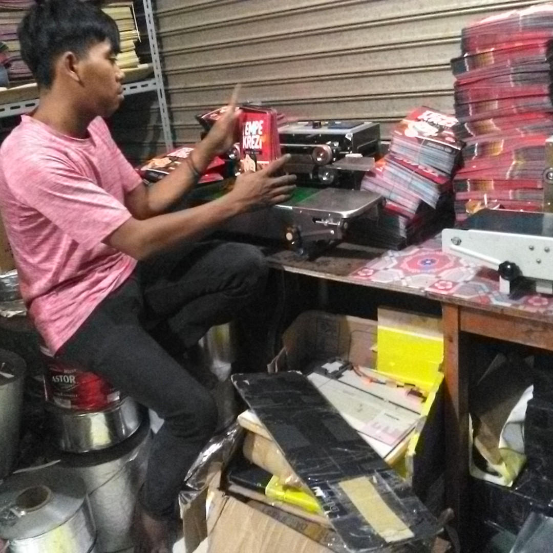 Cetak Print Kemasan Stand Pouch Alumunium Foil Full Color Desain Kerajinan Tangan Barang Aksesoris Kerajinan Di Carousell