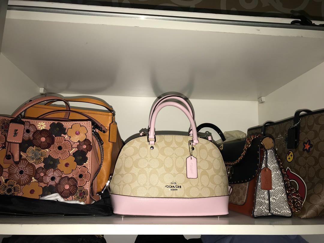 Coach mini sierra authentic, Fesyen Wanita, Tas & Dompet di Carousell