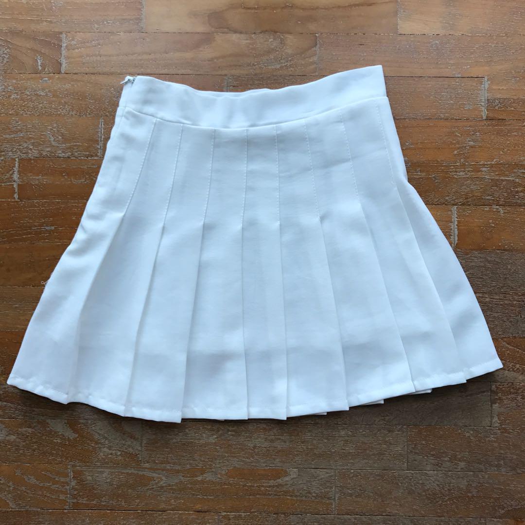 Editor S Market Tennis Skirt Women S Fashion Clothes Dresses Skirts On Carousell Get the best deals on tennis skirt and save up to 70% off at poshmark now! editor s market tennis skirt