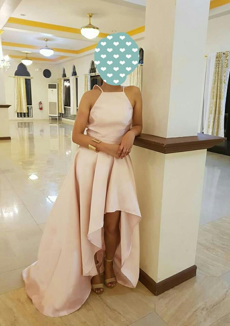 Blush pink long gown for petite (Category: Evening dresses & gowns) located in Manila. Submitted by joeyeliza (Listing ID 175142360, Image 2). Description: Used once for my prenup. Color: blush Perfect for petite.