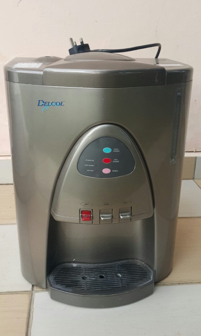 Delcol water hot sale dispenser