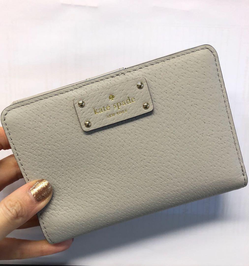 Kate Spade J183 Brand new wallet