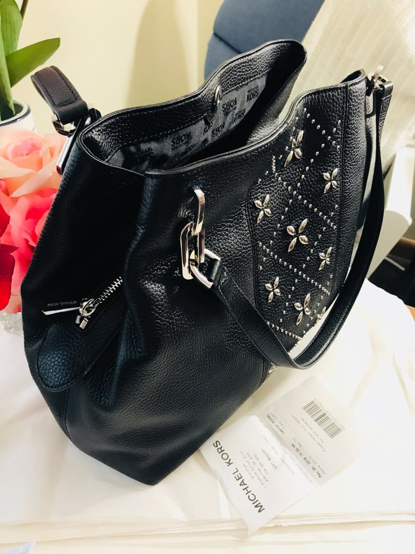 Michael kors deals leighton shoulder tote