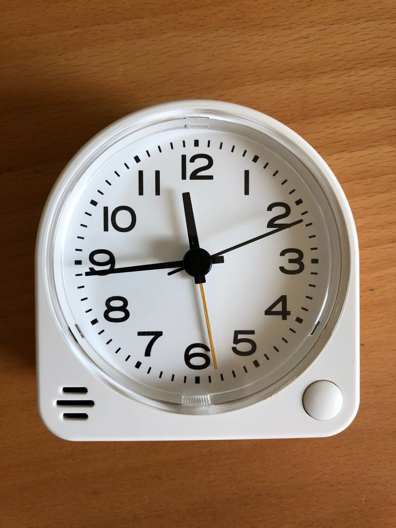 MUJI Alarm Clock, 傢俬＆家居, 家居裝飾, 時鐘 Carousell