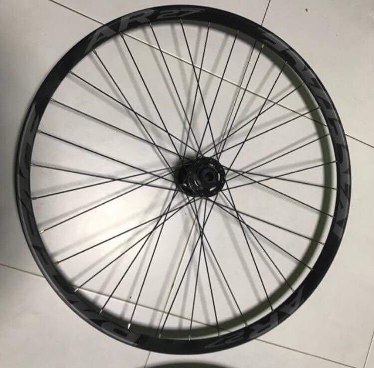 race face ar27 29 wheelset