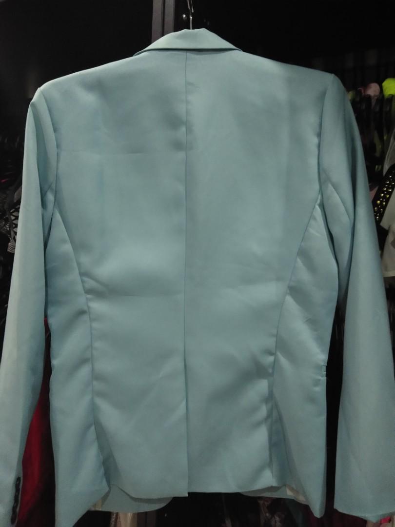 Sky blue Blazer, Men's Fashion, Tops & Sets, Formal Shirts on Carousell