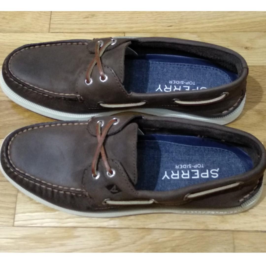 sperry cross lace