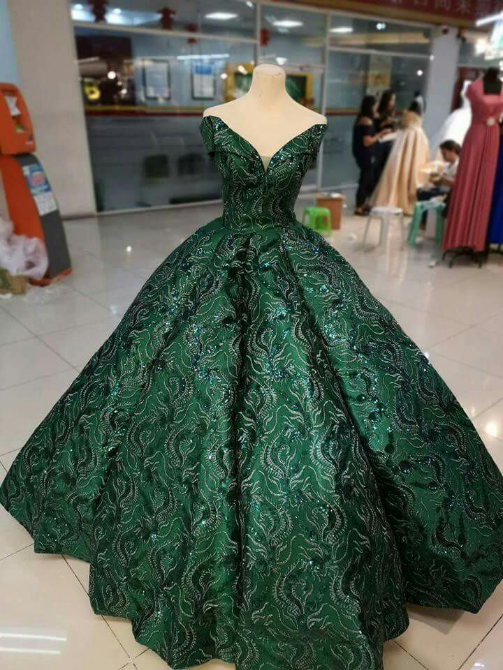 Umbrella top cut gowns