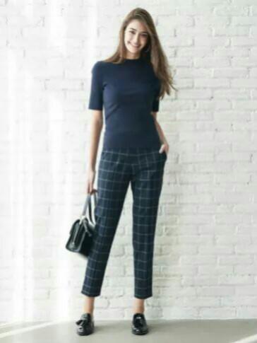 Uniqlo ribbed high top neck half sleeve