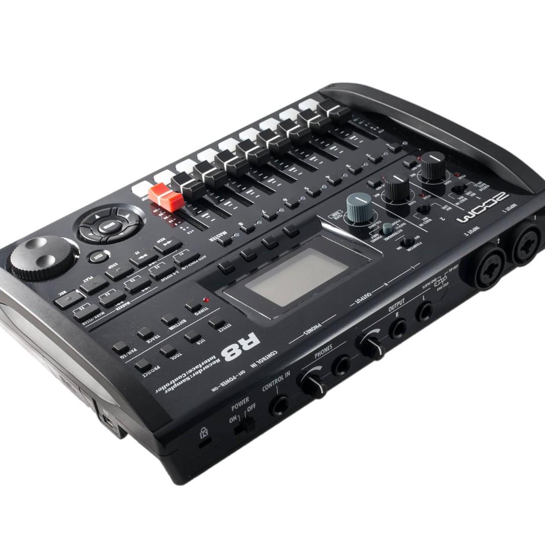 Zoom R8 Multitrack SD Recorder Controller and Interface, Audio, Voice