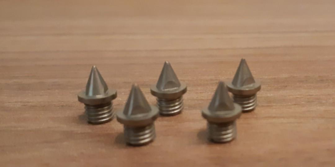 6mm spikes for track