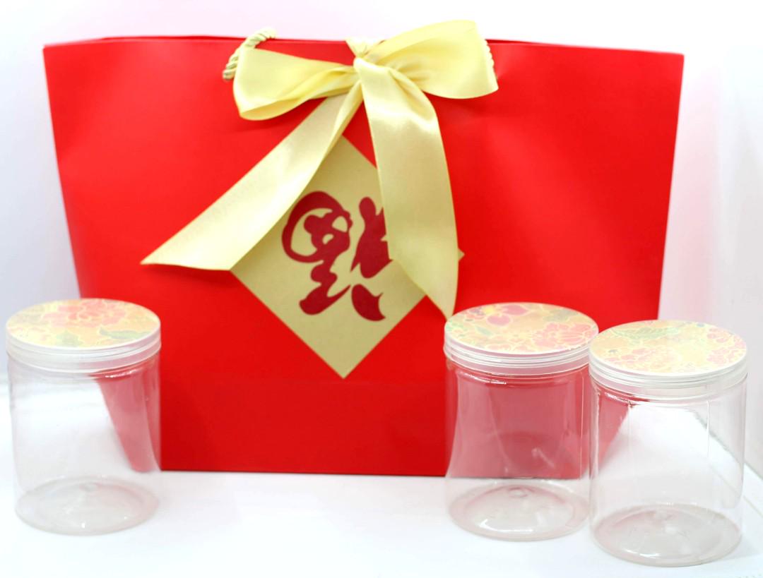 Chinese New Year Goodies Gift Bag Everything Else On Carousell