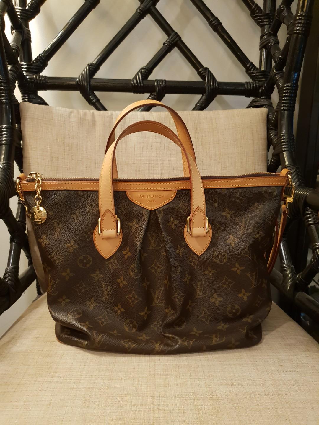 Louis vuitton Palermo PM (Original) from greenbelt, Women's Fashion, Bags &  Wallets, Purses & Pouches on Carousell