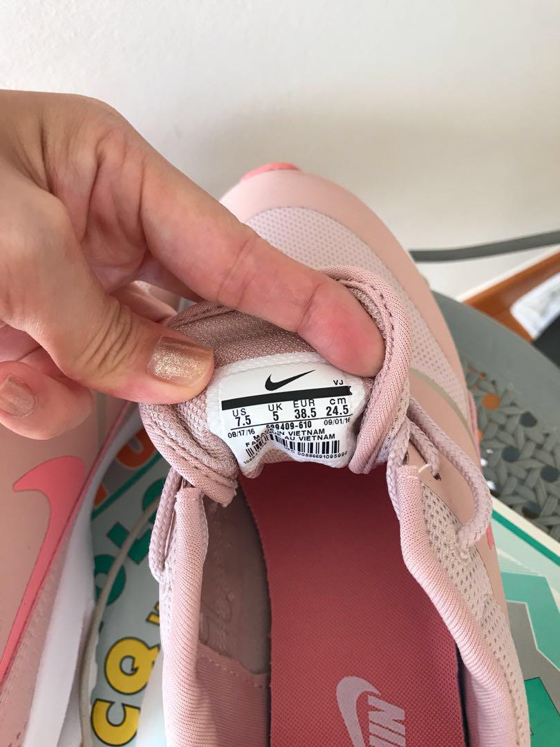 Nike dusty hotsell pink shoes