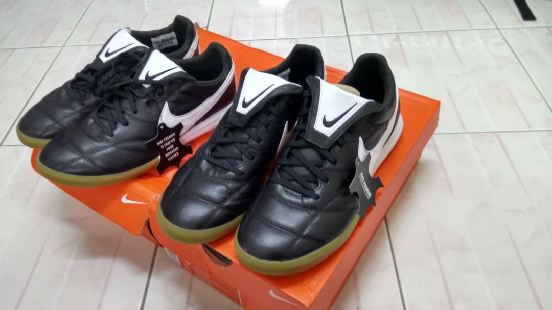 nike premier 2.0 ic