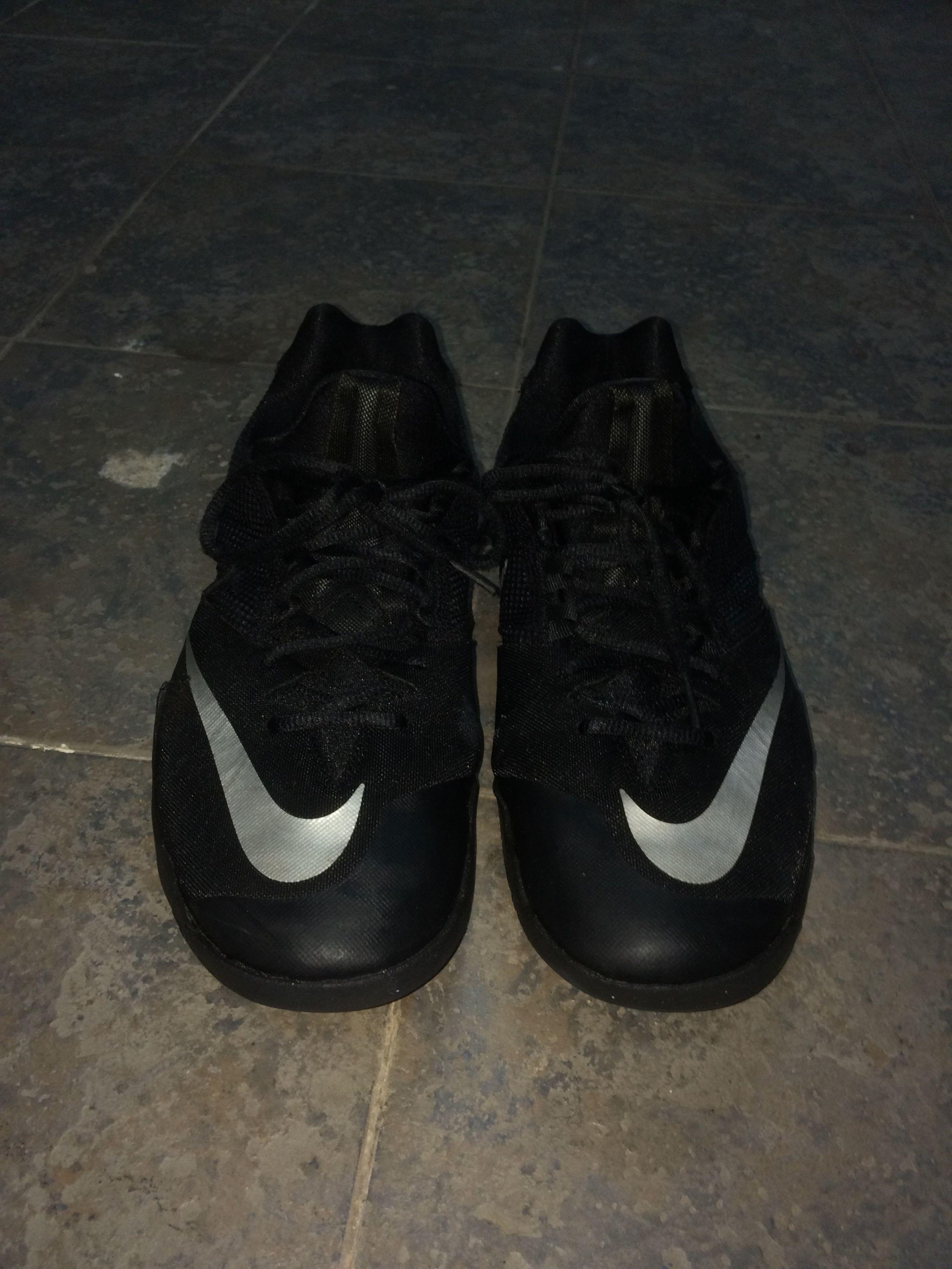 nike zoom low cut basketball shoes
