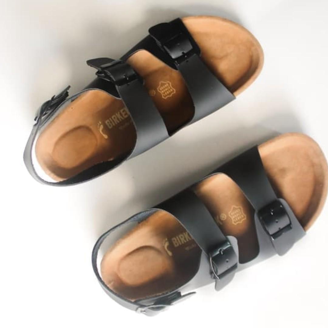  Sandal  Birkenstock Pria  Gesper 2 Hitam Tali Belakang  