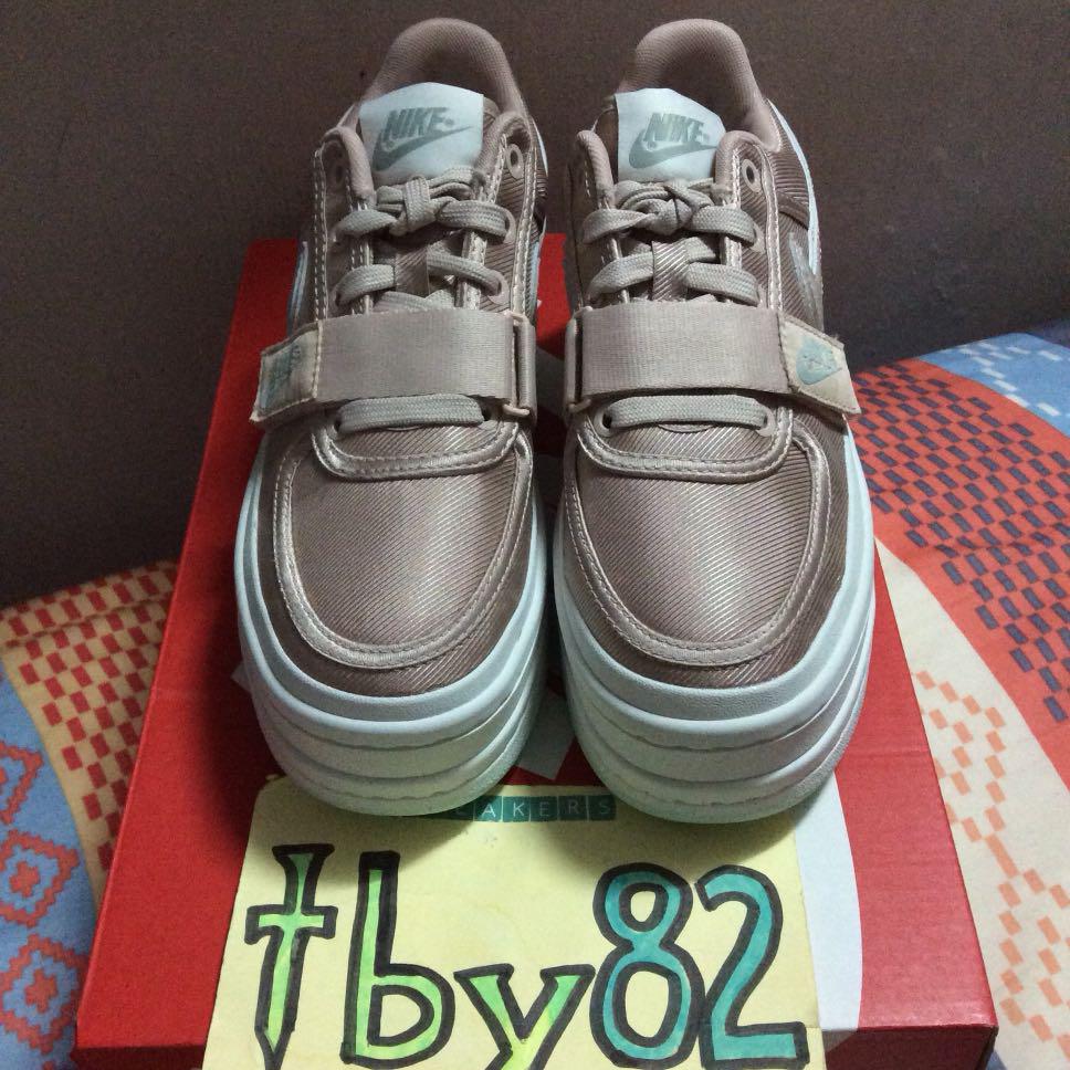 Nike wmns vandal 2k particle beige sales