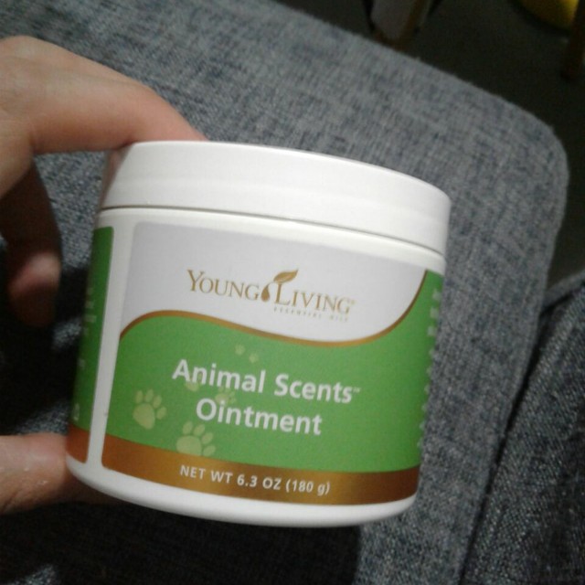 Young Living Animal Scents Ointment, 寵物用品, 寵物飾物 Carousell