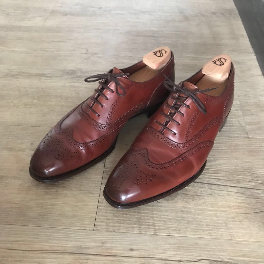 Full brogue shoes top