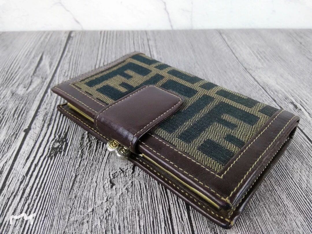 fendi vintage wallet