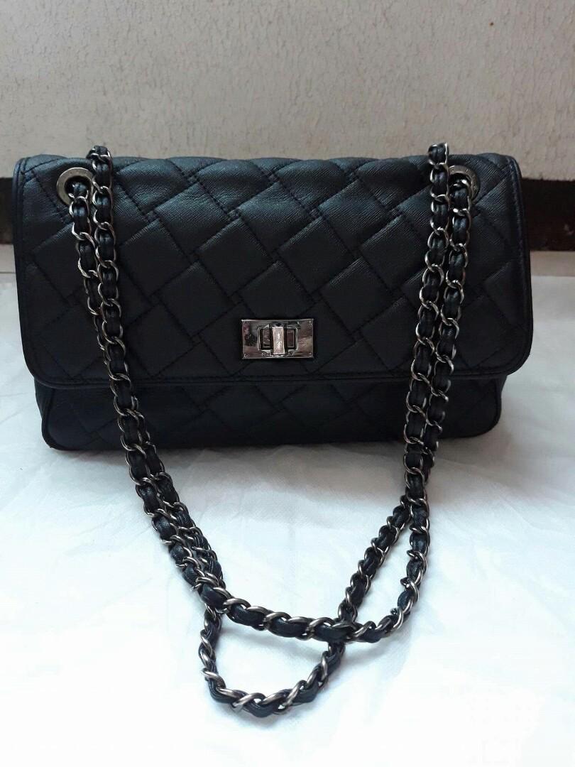 sisley sling bag price