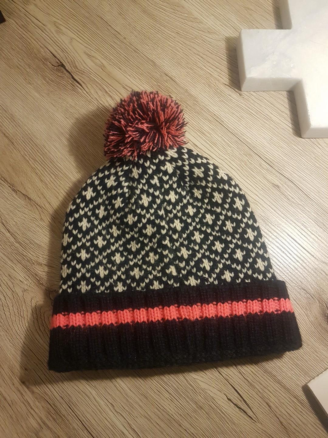 sportsgirl beanie